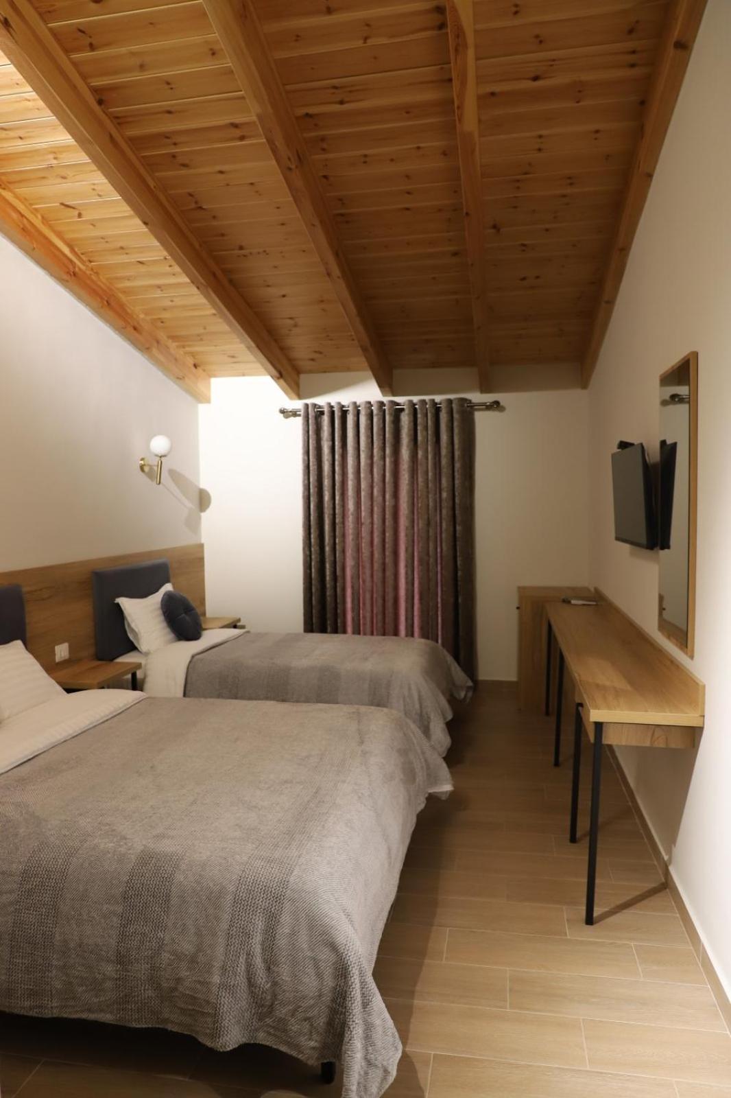 Mili Hotel Berat Ngoại thất bức ảnh
